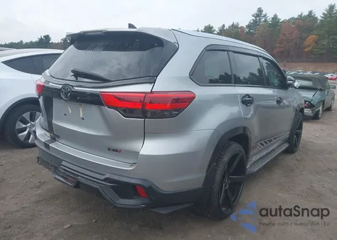 2018 Toyota Highlander Le Plus из США, поврежденный, VIN 5TDBZRFH1JS896193